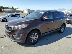 5XYPG4A57GG010072 2016 KIA SORENTO
