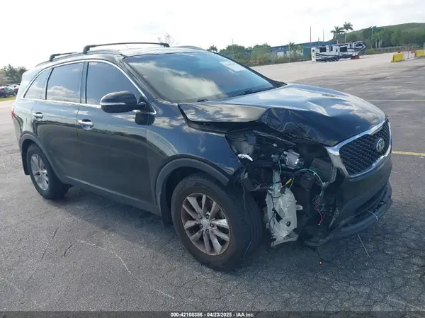 5XYPG4A57GG072233 2016 KIA SORENTO - Image 1