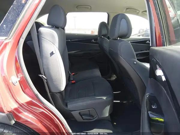 5XYPG4A57GG078887 2016 KIA SORENTO - Image 8