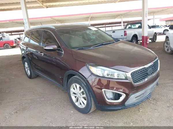 5XYPG4A57GG082776 2016 KIA SORENTO - Image 1