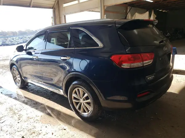 5XYPG4A57HG189246 2017 KIA SORENTO - Image 2