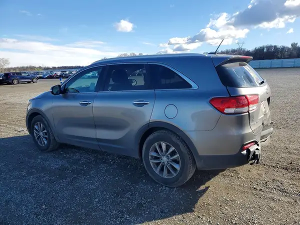 5XYPG4A57HG189439 2017 KIA SORENTO - Image 2