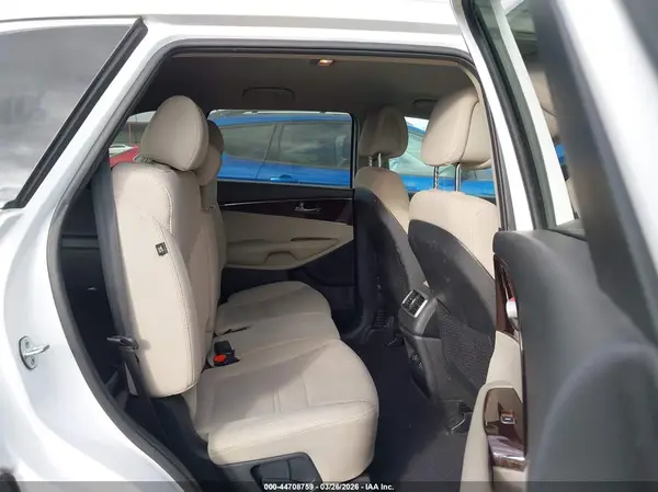 5XYPG4A57HG207678 2017 KIA SORENTO - Image 8