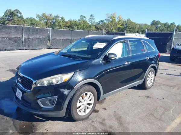 5XYPG4A57HG219202 2017 KIA SORENTO - Image 2