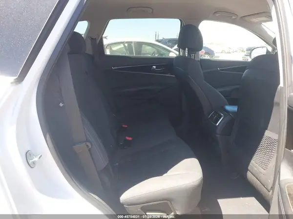 5XYPG4A57HG227509 2017 KIA SORENTO - Image 8