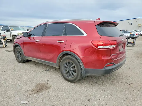 5XYPG4A57HG234914 2017 KIA SORENTO - Image 2