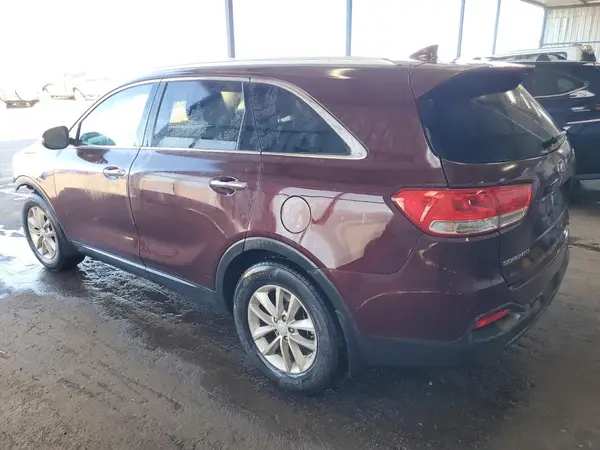 5XYPG4A57HG286642 2017 KIA SORENTO - Image 2