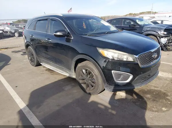 5XYPG4A57HG331515 2017 KIA SORENTO - Image 1