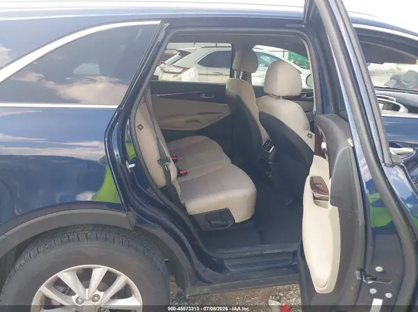 5XYPG4A57JG360907 2018 KIA SORENTO - Image 8