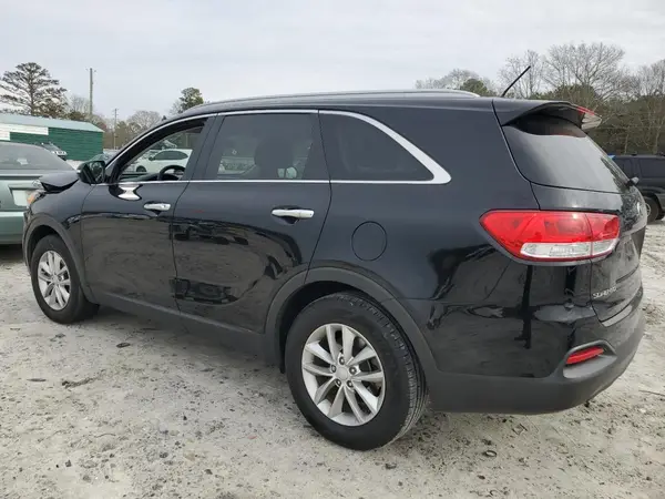 5XYPG4A57JG386441 2018 KIA SORENTO - Image 2