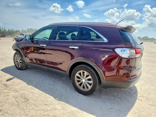 5XYPG4A57JG394197 2018 KIA SORENTO - Image 2