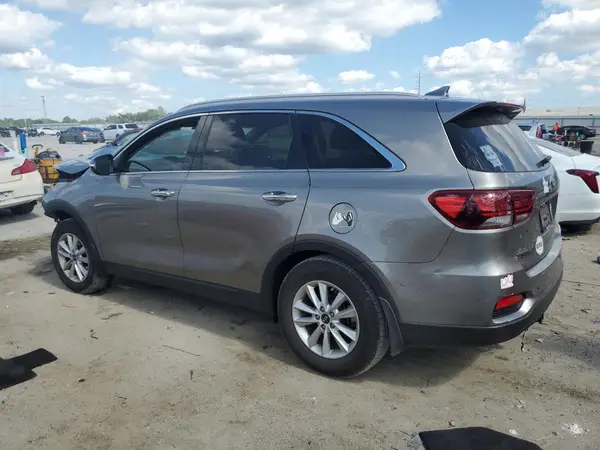 5XYPG4A57KG465982 2019 KIA SORENTO - Image 2