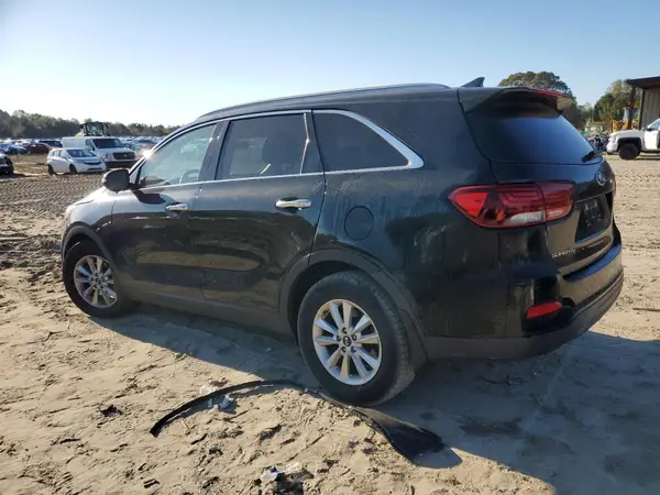 5XYPG4A57KG477176 2019 KIA SORENTO - Image 2