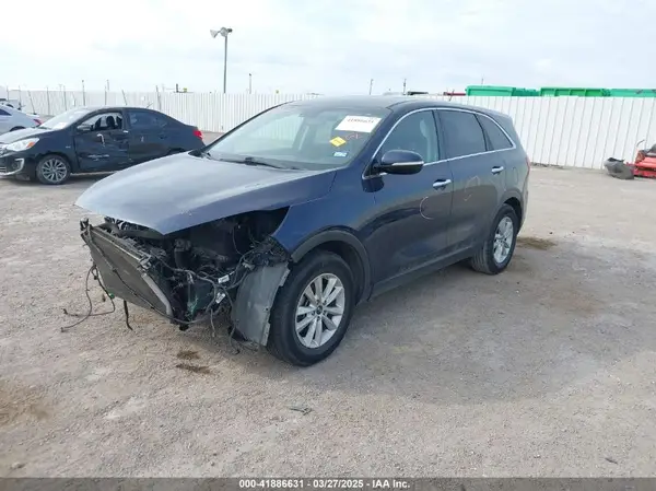 5XYPG4A57KG477968 2019 KIA SORENTO - Image 2