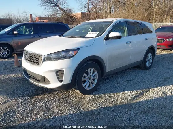5XYPG4A57KG481194 2019 KIA SORENTO - Image 2