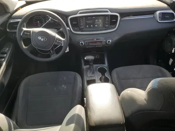 5XYPG4A57KG482846 2019 KIA SORENTO - Image 8