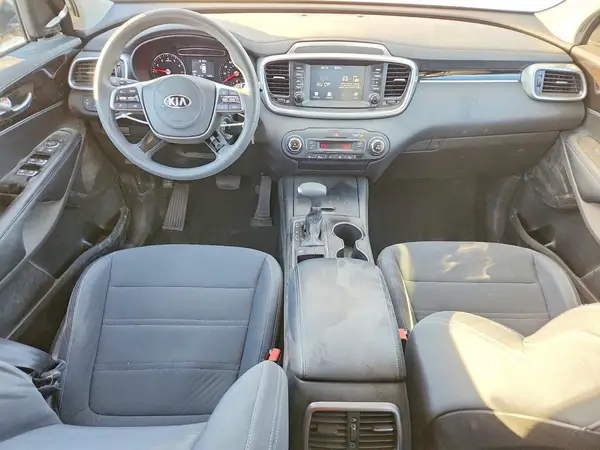 5XYPG4A57KG485455 2019 KIA SORENTO - Image 8
