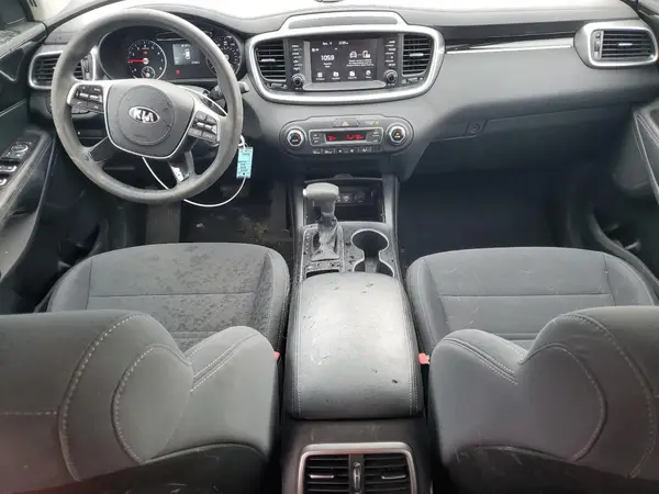 5XYPG4A57KG485603 2019 KIA SORENTO - Image 8