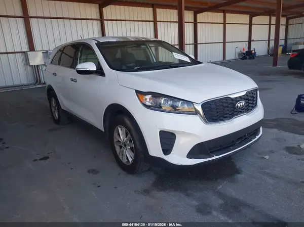 5XYPG4A57KG487108 2019 KIA SORENTO - Image 1
