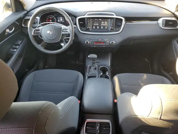 5XYPG4A57KG487769 2019 KIA SORENTO - Image 8