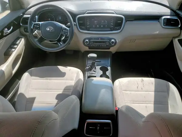 5XYPG4A57KG488419 2019 KIA SORENTO - Image 8