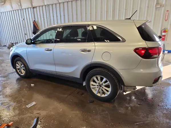 5XYPG4A57KG489392 2019 KIA SORENTO - Image 2