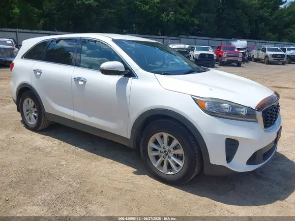 5XYPG4A57KG497296 2019 KIA SORENTO - Image 1