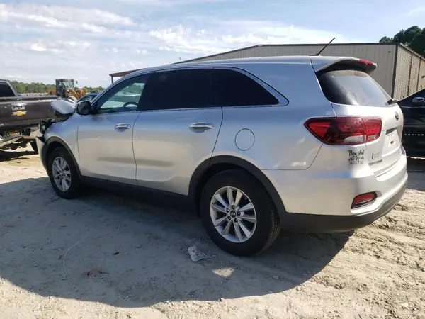 5XYPG4A57KG558307 2019 KIA SORENTO - Image 2