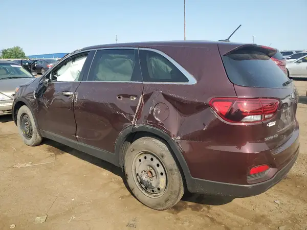 5XYPG4A57KG558369 2019 KIA SORENTO - Image 2