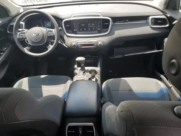 5XYPG4A57KG559442 2019 KIA SORENTO - Image 8