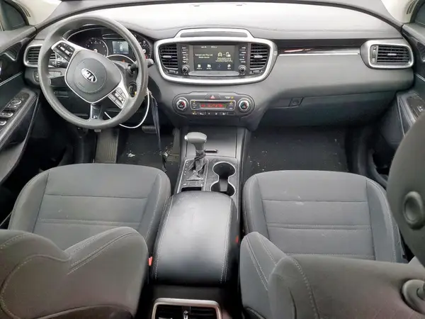 5XYPG4A57KG570067 2019 KIA SORENTO - Image 8
