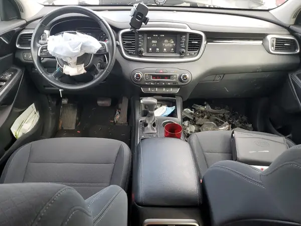 5XYPG4A57KG595146 2019 KIA SORENTO - Image 8