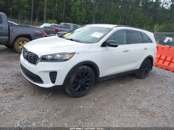 5XYPG4A57KG605108 2019 KIA SORENTO - Image 2