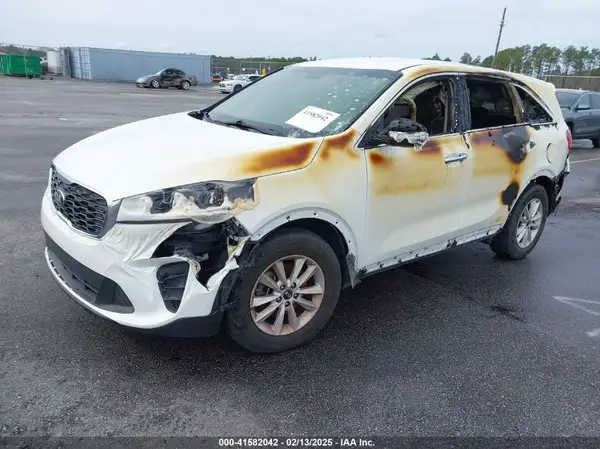 5XYPG4A57LG624615 2020 KIA SORENTO - Image 2
