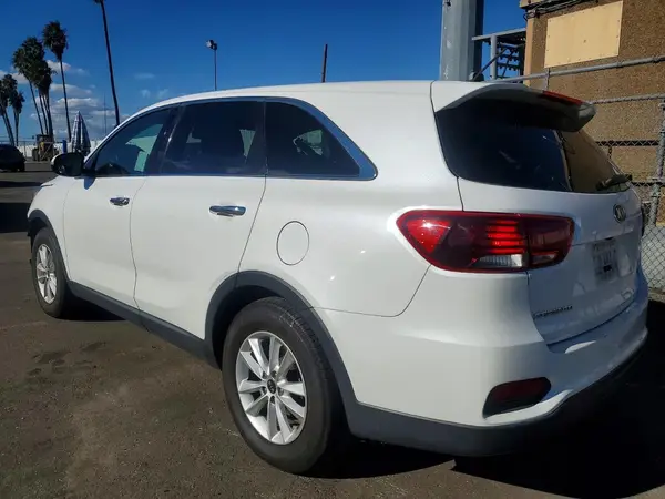 5XYPG4A57LG647179 2020 KIA SORENTO - Image 2