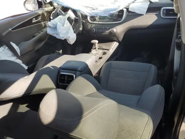 5XYPG4A57LG692557 2020 KIA SORENTO - Image 8