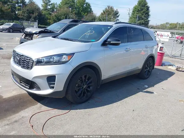 5XYPG4A57LG710216 2020 KIA SORENTO - Image 2