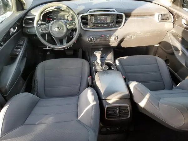 5XYPG4A58GG014079 2016 KIA SORENTO - Image 8