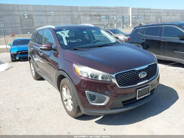 5XYPG4A58GG036812 2016 KIA SORENTO - Image 1