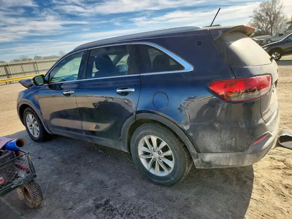 5XYPG4A58GG103991 2016 KIA SORENTO - Image 2