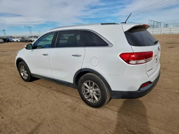 5XYPG4A58GG130950 2016 KIA SORENTO - Image 2