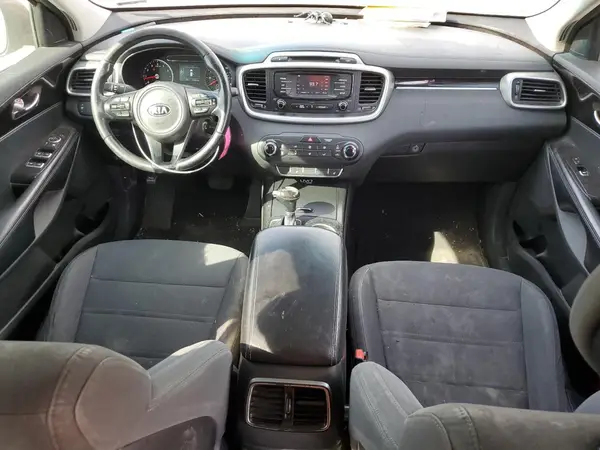 5XYPG4A58GG147991 2016 KIA SORENTO - Image 8