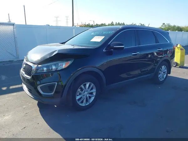 5XYPG4A58GG157369 2016 KIA SORENTO - Image 2
