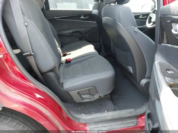 5XYPG4A58GG157923 2016 KIA SORENTO - Image 8