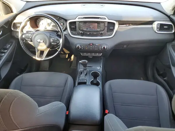 5XYPG4A58GG161311 2016 KIA SORENTO - Image 8