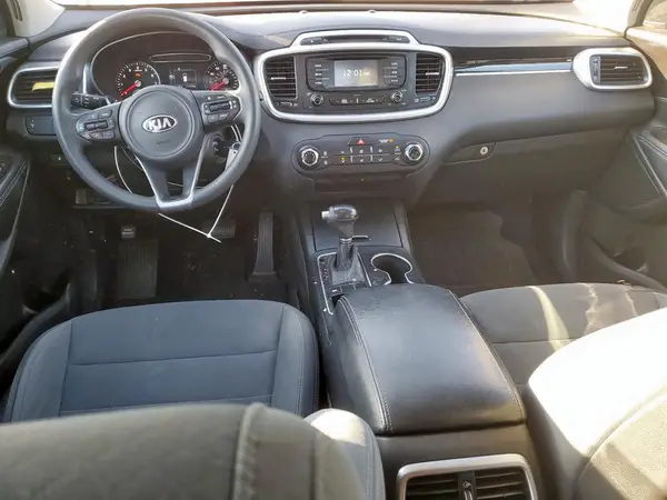 5XYPG4A58HG200853 2017 KIA SORENTO - Image 8