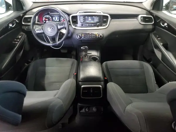 5XYPG4A58HG210086 2017 KIA SORENTO - Image 8