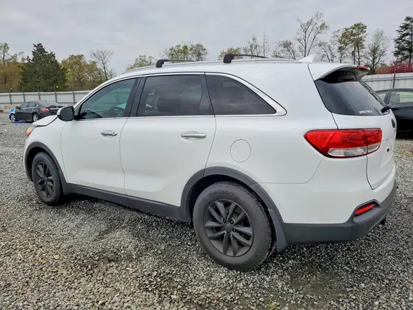 5XYPG4A58HG225462 2017 KIA SORENTO - Image 2