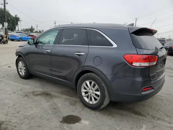 5XYPG4A58HG228961 2017 KIA SORENTO - Image 2