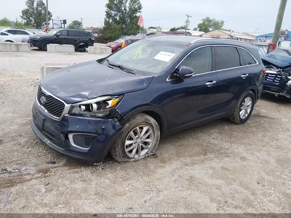 5XYPG4A58HG250099 2017 KIA SORENTO - Image 2